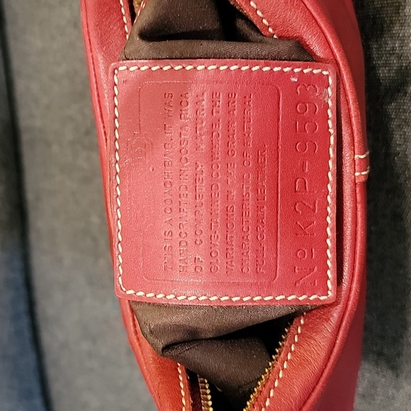 Coach Vintage Mini Red Leather Shoulder Bag 9593 - Picture 5 of 7